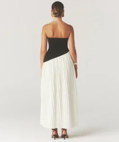 Contrast Bandeau Pleated Maxi Dress - Mono