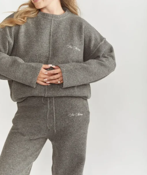 Limited Edition Oversized Knit Jumper - Grey