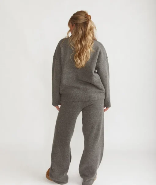 Limited Edition Oversized Knit Jumper - Grey