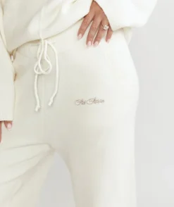 Limited Edition Relaxed Wide Leg Trousers - Cream