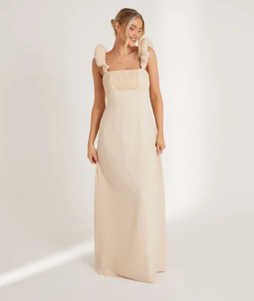 Pleated Statement Shoulder Chiffon Bridesmaid Dress - Butter Cream