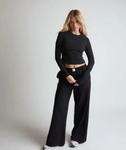 Soft Long Sleeve Top - Black