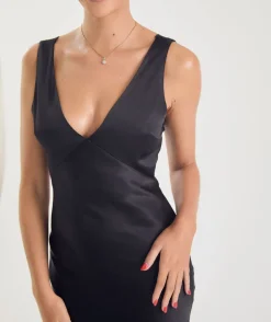 Twist Back Satin Bridesmaid Dress - Black