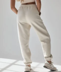 Wifey Statement Sweatpants - Champagne