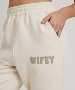 Wifey Teddy Sweatpants - Champagne